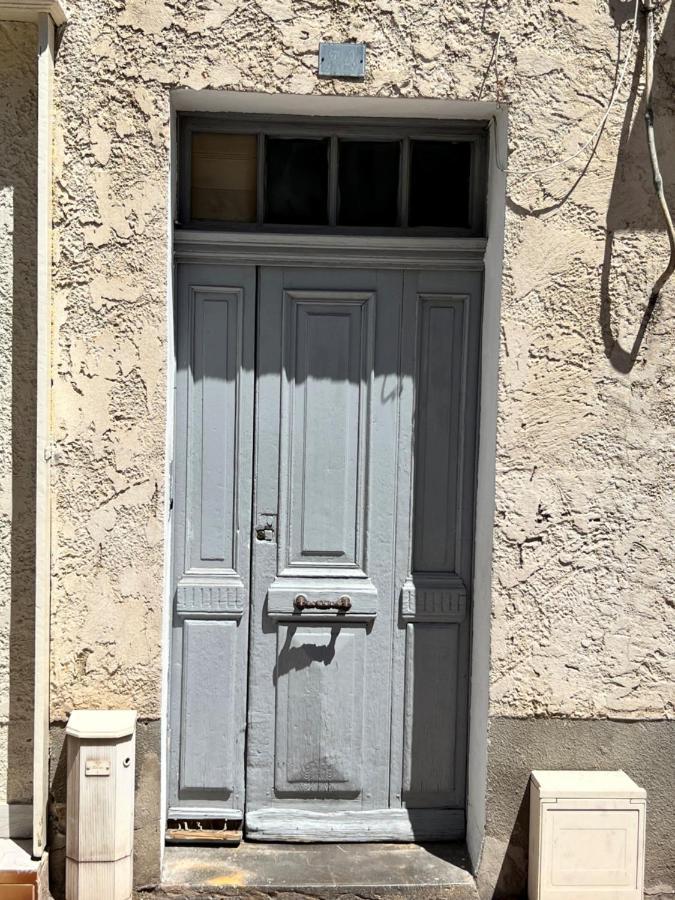 Appartement En Centre Ville Hyères Exterior foto